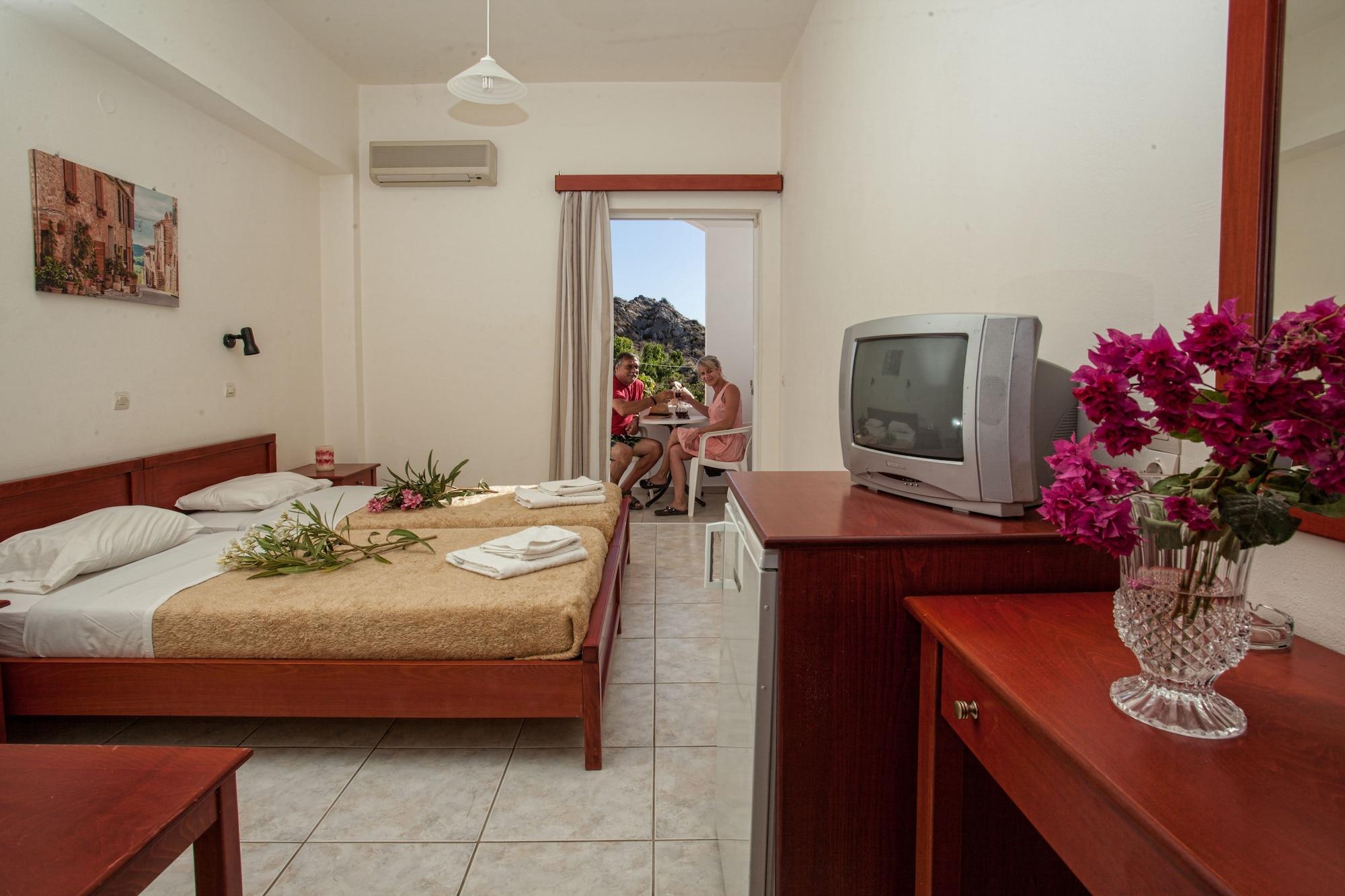 Ammoudi Hotel Damnoni Exterior photo